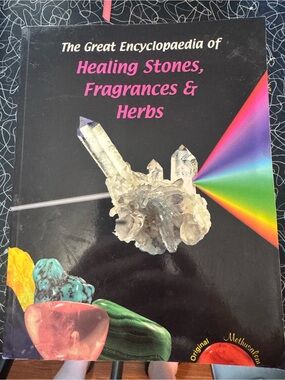 The Great Encyclopaedia of Healing Stones, Fragrances & Herbs - Black Cover